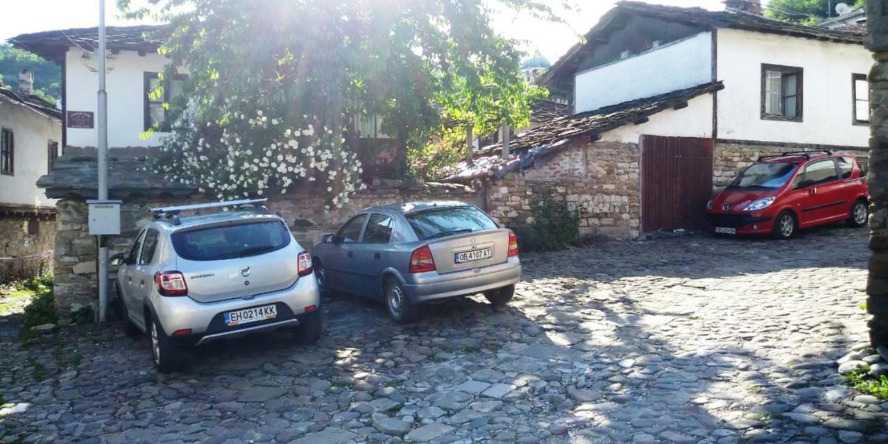 The Tinkov House In Λόβετς Εξωτερικό φωτογραφία