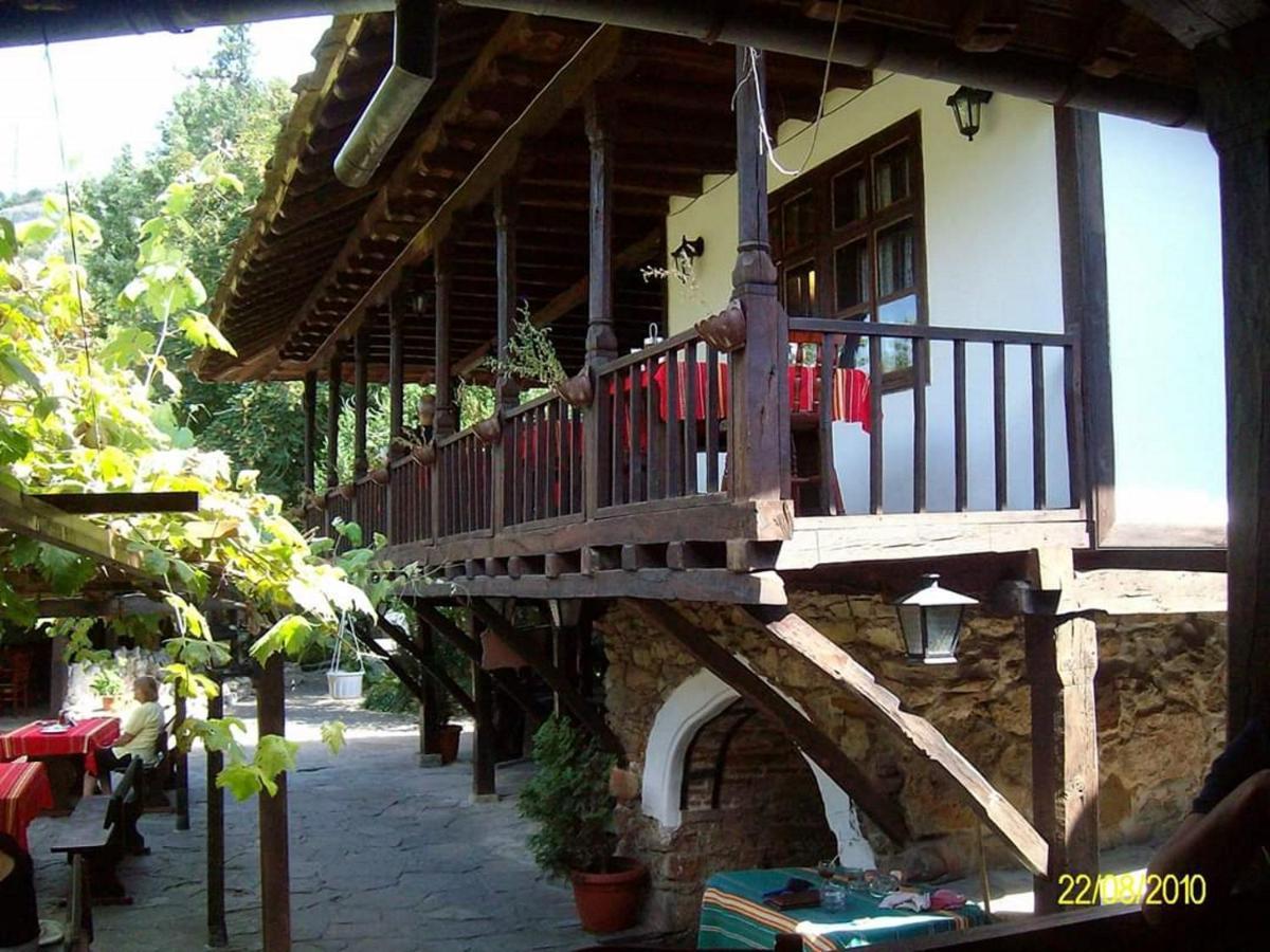 The Tinkov House In Λόβετς Εξωτερικό φωτογραφία