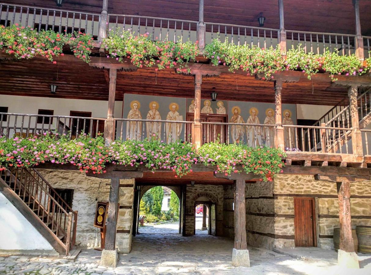 The Tinkov House In Λόβετς Εξωτερικό φωτογραφία